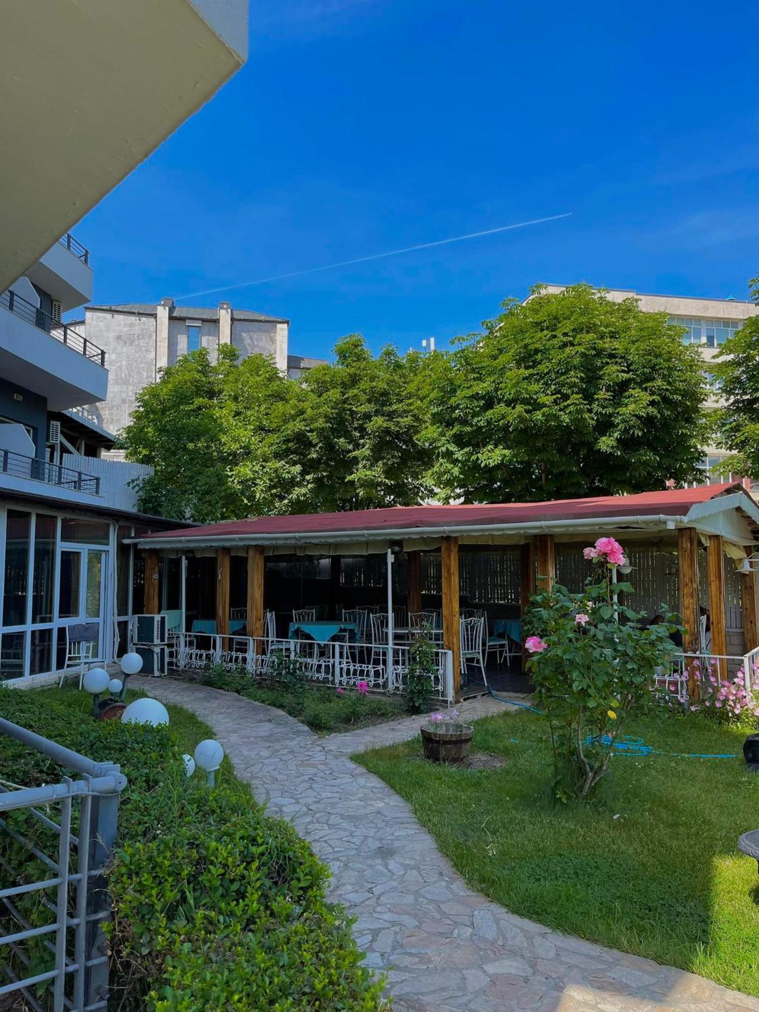 Apartments Devora 1 & Bar & Restaurant Varna Eksteriør billede